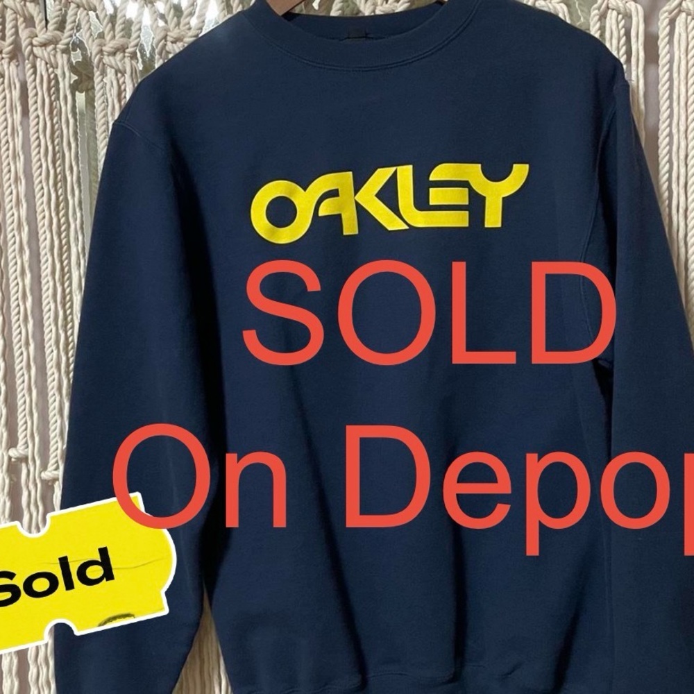SOLD DO NOT BUY Oakley Men's Small Sweater